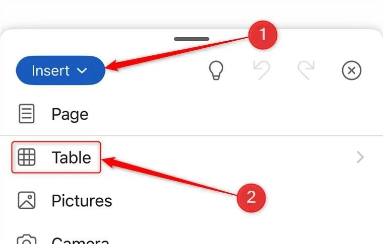 سپس به منوی "Insert" بروید و روی "Table" ضربه بزنید.